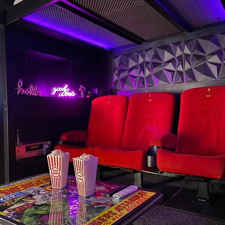شقة My Cinema *